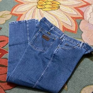 38x32 Wrangler Jeans
